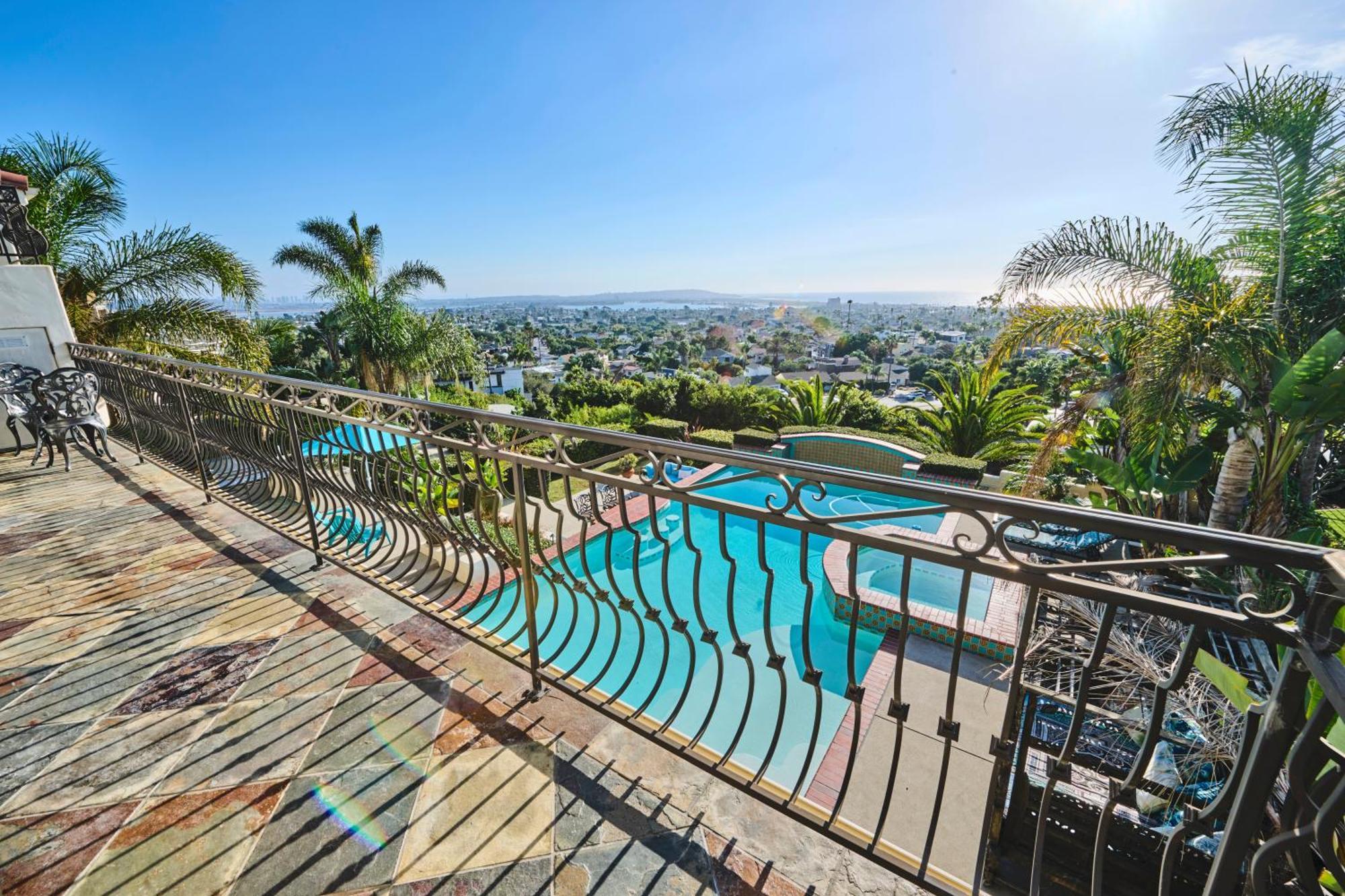 360 Degree Ocean & City Views With Pool, Spa, Close To The Beach! Pets Ok San Diego Bagian luar foto